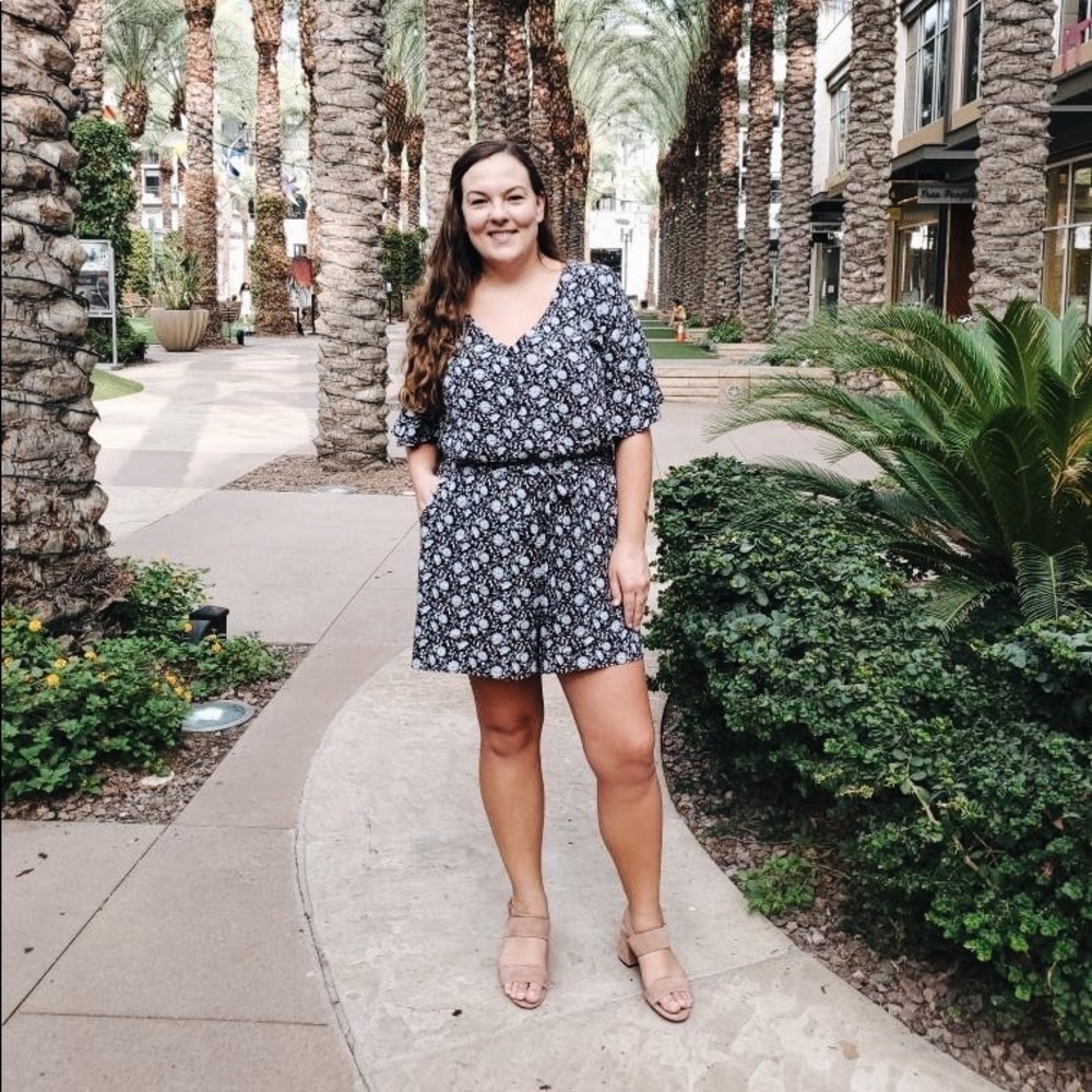 Meet your Posher, Jenn